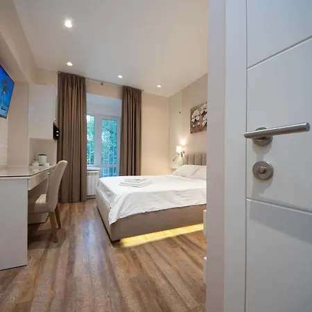 современный минимализм в центре киева. Appartement Kiev